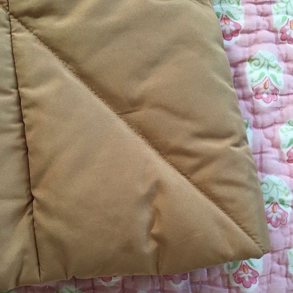 Thomo/Theme(?) Camel Light Puffer Vest Sz 36/S/2 - Picture 6 of 9